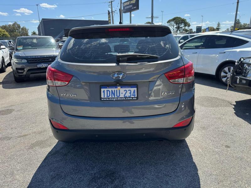 2010 Hyundai ix35 Active LM photo 4