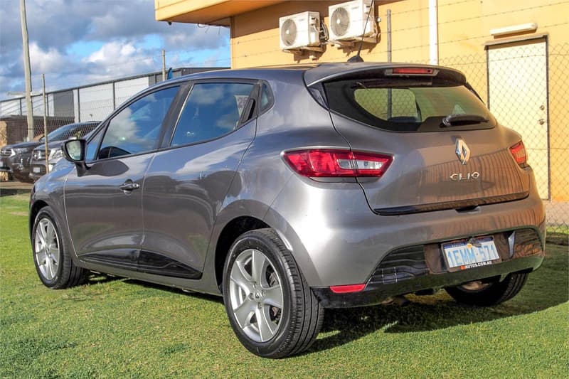 2014 Renault Clio EXPRESSION X98 photo 2