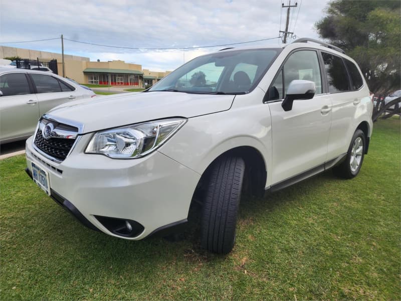 2015 Subaru Forester 2.5i-L MY15 photo 4