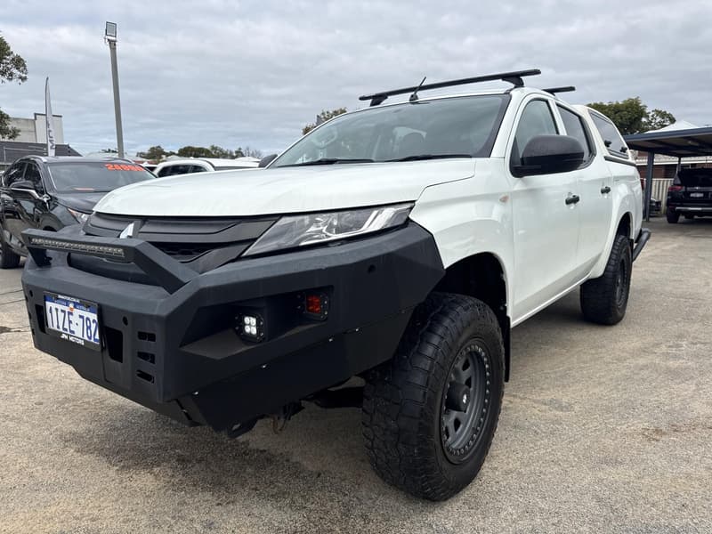 2016 Ford Ranger Wildtrak PX MkII 4X4 3.2L photo 4