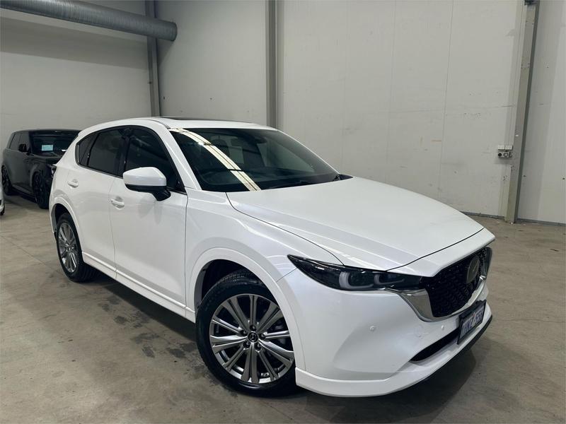2022 Mazda CX-5 Akera KF Series photo 3
