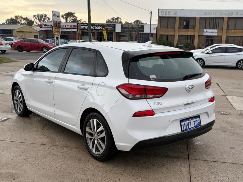 2020 Hyundai i30 Active PD2 photo 5