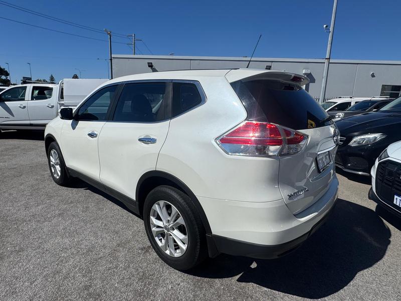2014 Nissan X-TRAIL ST T32 photo 3