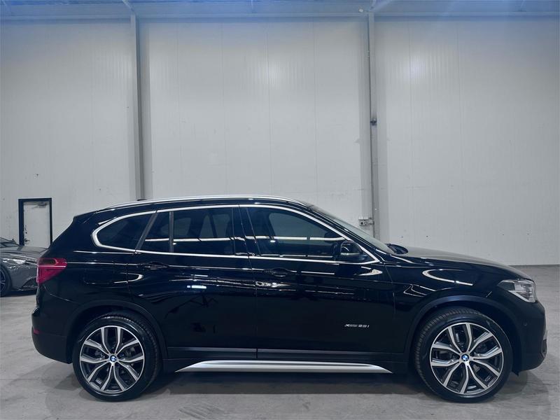 2017 BMW X1 xDRIVE 25i F48 photo 4