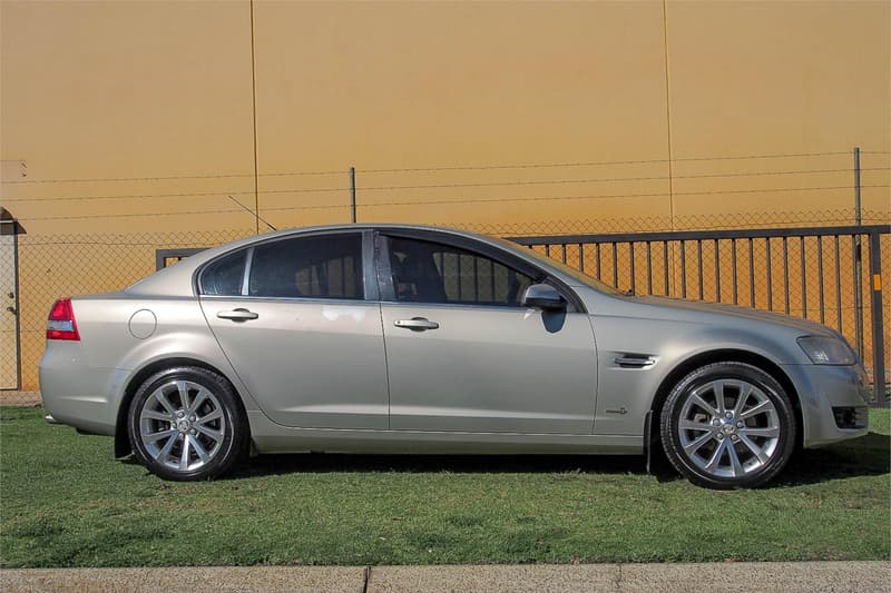 2011 Holden Berlina INTERNATIONAL VE II photo 3