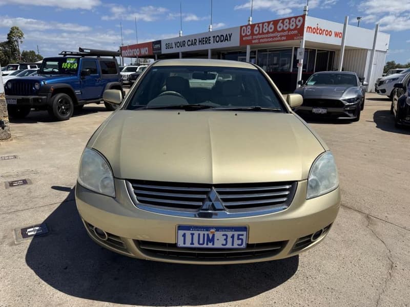 2006 Mitsubishi 380 LS DB photo 2