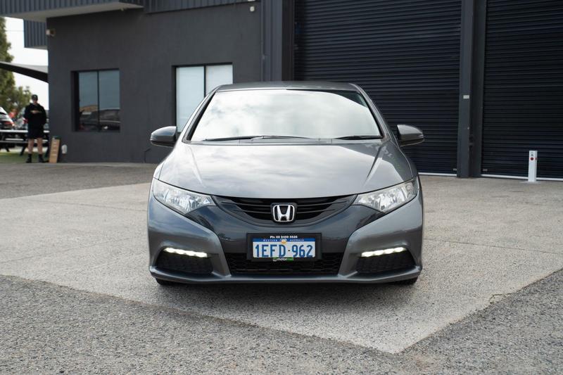 2013 Honda Civic VTi-S 9th Gen photo 4