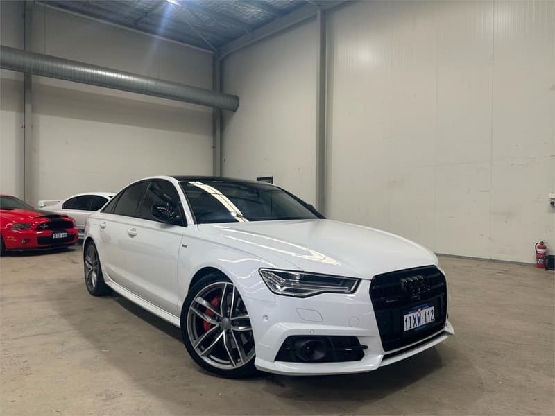 2018 Audi A6 Black Edition C7 photo 3