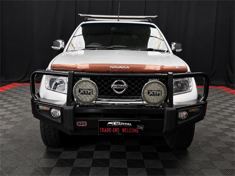 2011 Nissan Navara ST-X (4x4) D40 4X4 photo 4