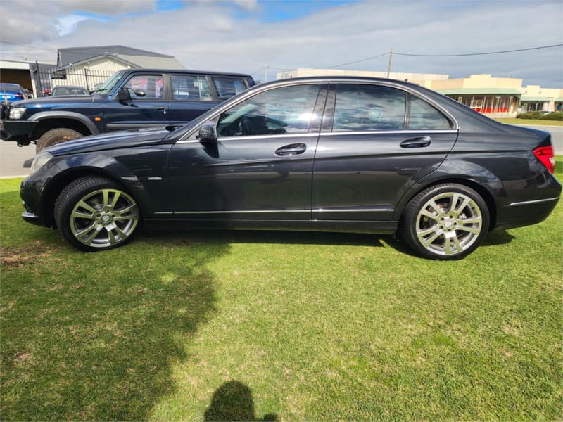 2011 Mercedes-Benz 250 AVANTGARDE BE W204 MY11 photo 5