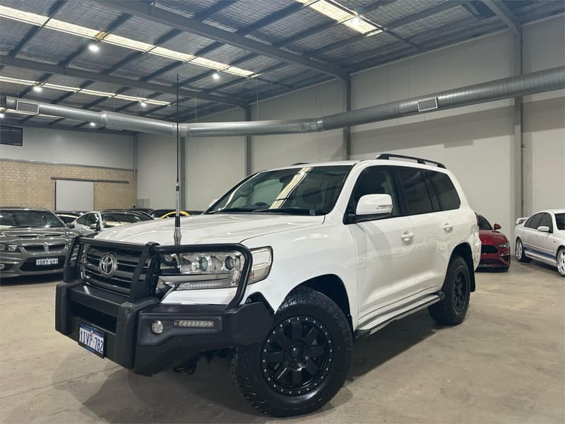 2019 Toyota Landcruiser LC200 GXL (4x4) VDJ200R — primary photo