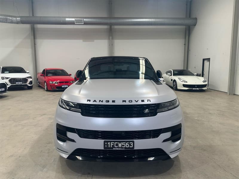 2025 Land Rover Range Rover Sport D350 Dynamic HSE L461 photo 2