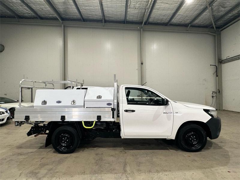 2021 Toyota Hilux Workmate TGN121R Rear Wheel Drive photo 4