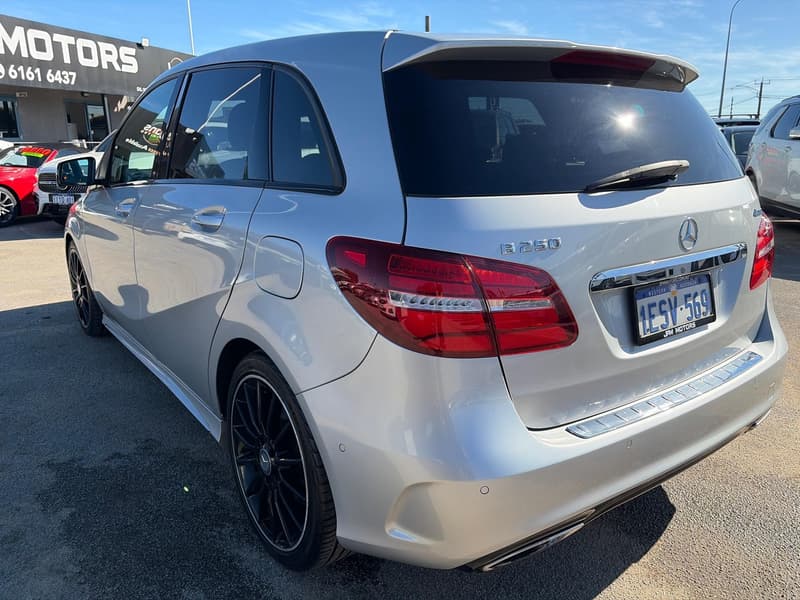 2015 Mercedes-Benz 250 4MATIC 246 MY15 photo 5
