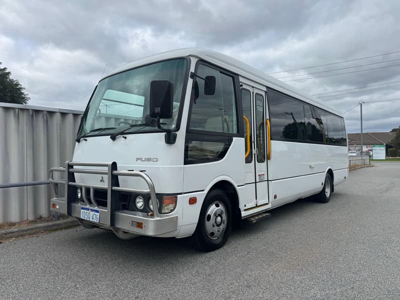 2011 Mitsubishi ROSA BUS BE64D — primary photo
