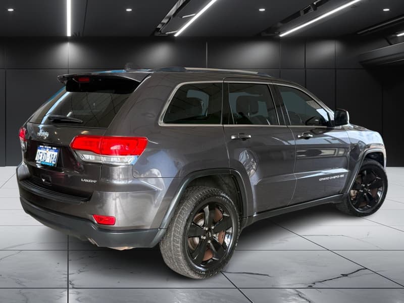 2015 Jeep Grand Cherokee Laredo WK photo 4