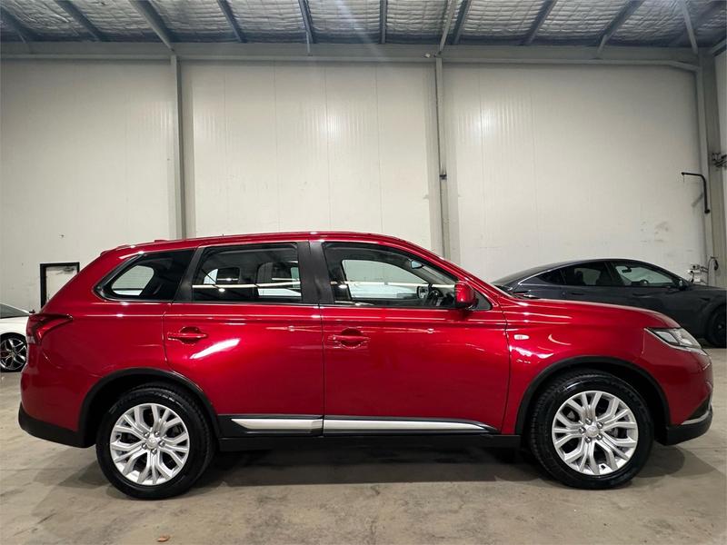 2020 Mitsubishi Outlander ES ZL photo 4