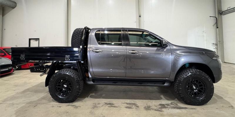 2021 Toyota Hilux SR5 GUN126R 4X4 photo 4