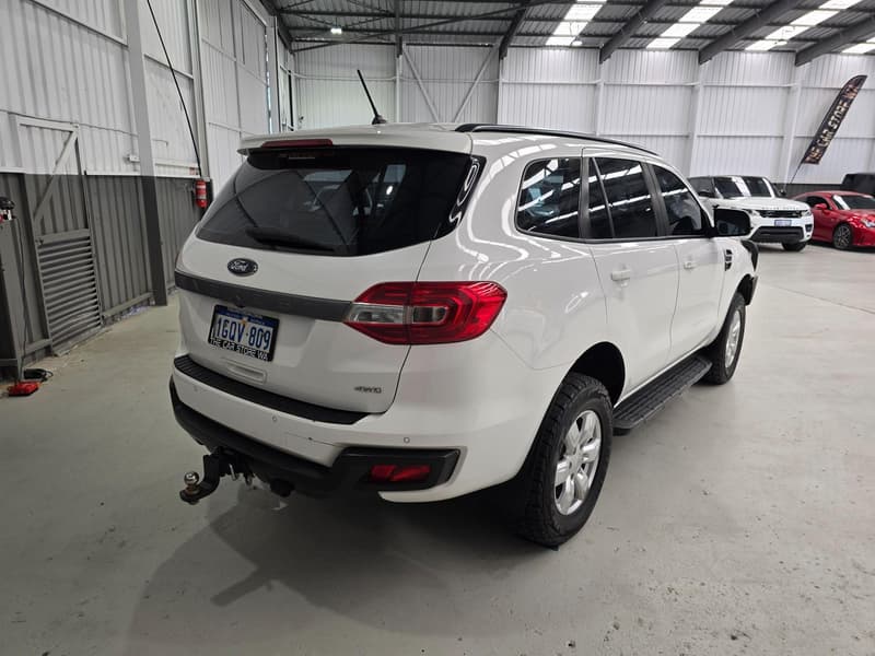 2018 Ford Everest Ambiente UA 3.2L photo 4