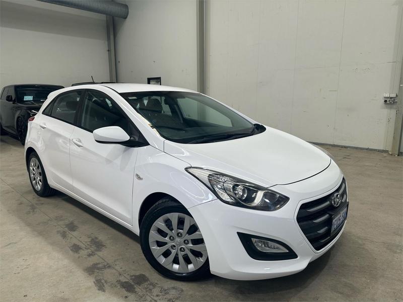 2015 Hyundai i30 ACTIVE GD3 SERIES 2 photo 3