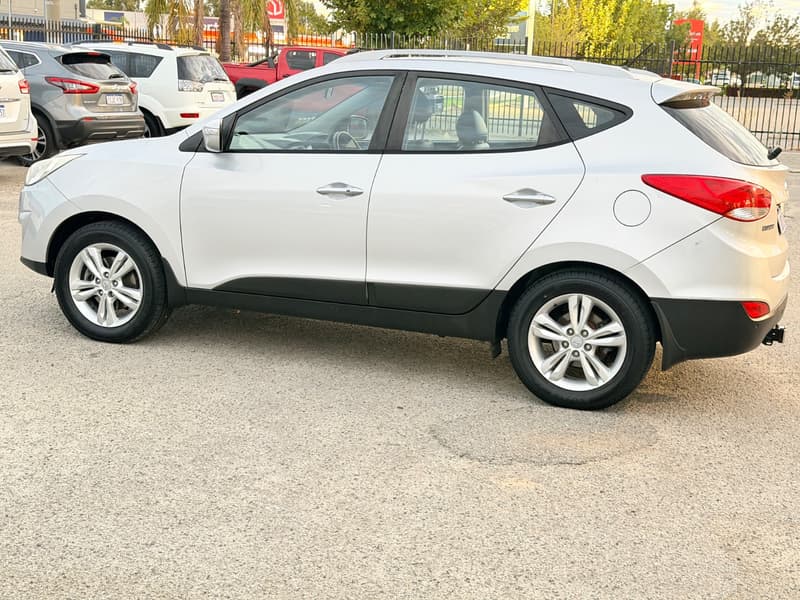 2011 Hyundai iX35 ELITE (AWD) photo 4