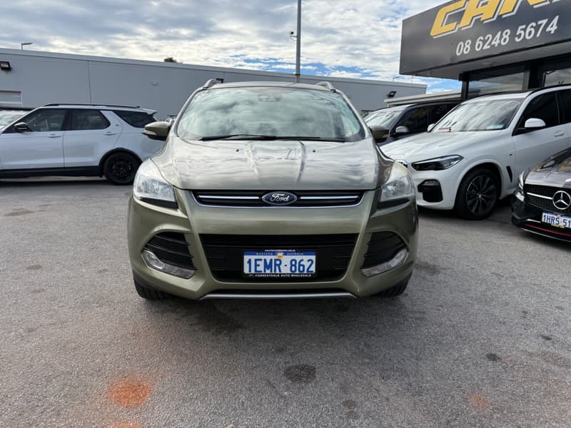 2013 Ford KUGA TREND (AWD) photo 4