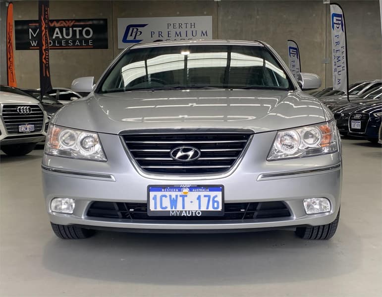 2008 Hyundai Sonata SLX NF photo 2