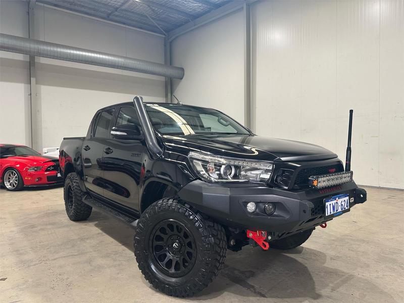 2017 Toyota Hilux SR5 GUN126R 4X4 photo 3