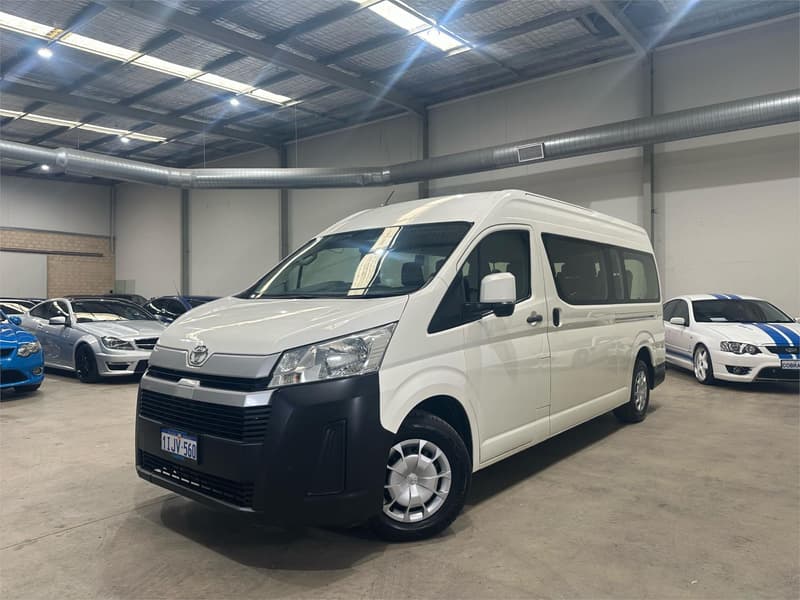 2020 Toyota Hiace Commuter GDH322R
