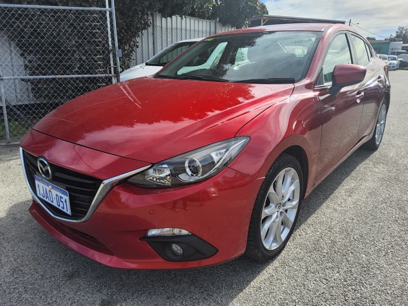 2015 Mazda MAZDA3 SP25 photo 3