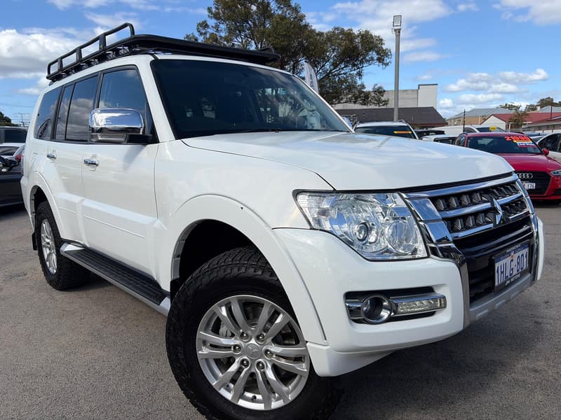 2016 Mitsubishi Pajero GLX LWB (4x4) NX MY17 — primary photo