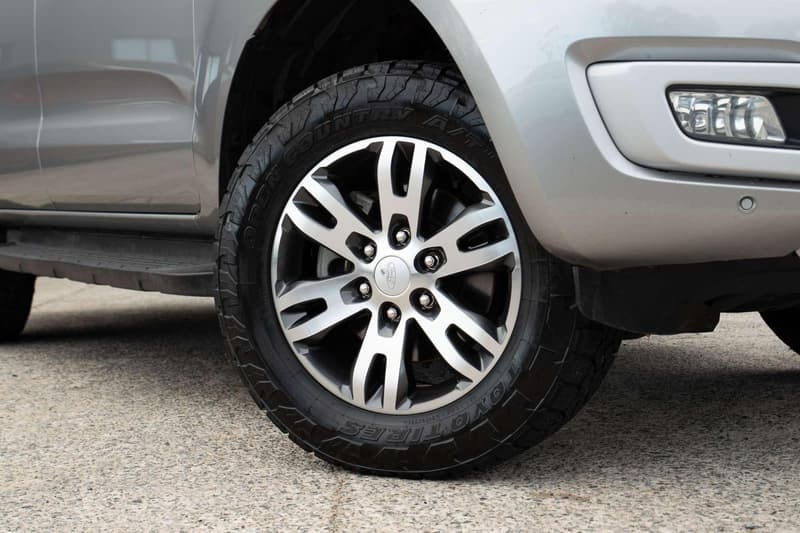 2019 Ford Everest Trend UA II 3.2L photo 2