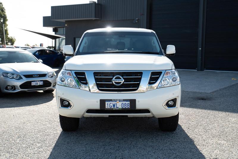 2019 Nissan Patrol Ti Y62 photo 3