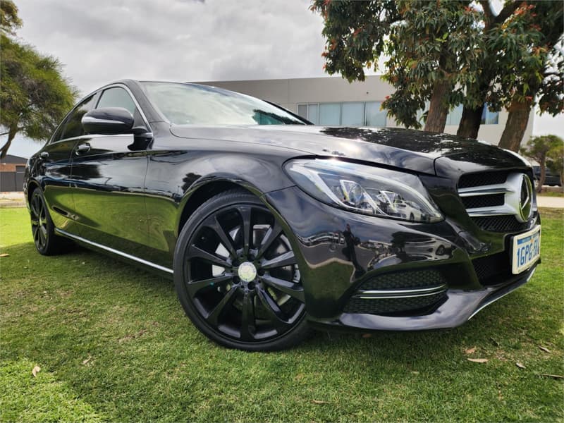 2015 Mercedes-Benz 250 BLUETEC 205 — primary photo