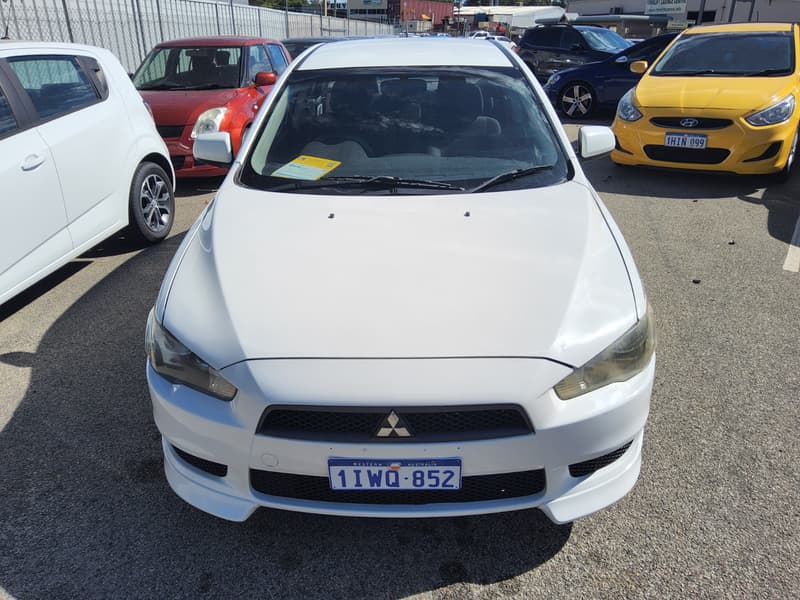2013 Mitsubishi LANCER ES  *3-5 YEARS WARRANTY* photo 2