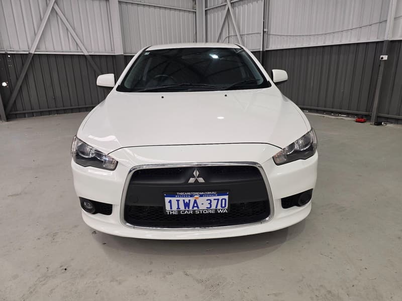 2014 Mitsubishi Lancer GSR CJ photo 2