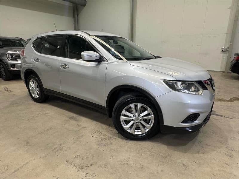 2016 Nissan X-TRAIL ST T32 photo 3