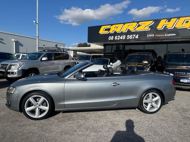 2010 Audi A5 8T photo 2