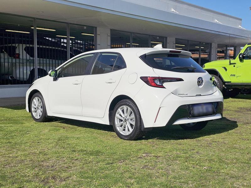 2023 Toyota Corolla Ascent Sport Auto photo 4
