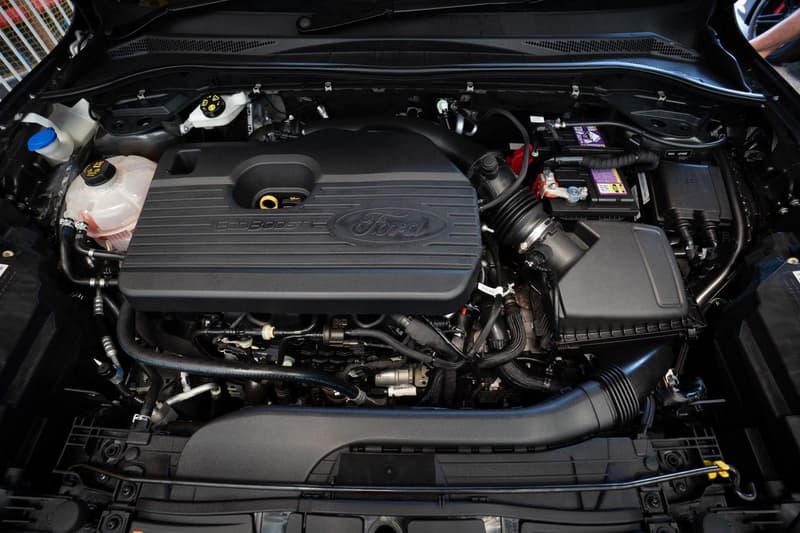 2020 Ford Escape ST-Line ZG photo 5