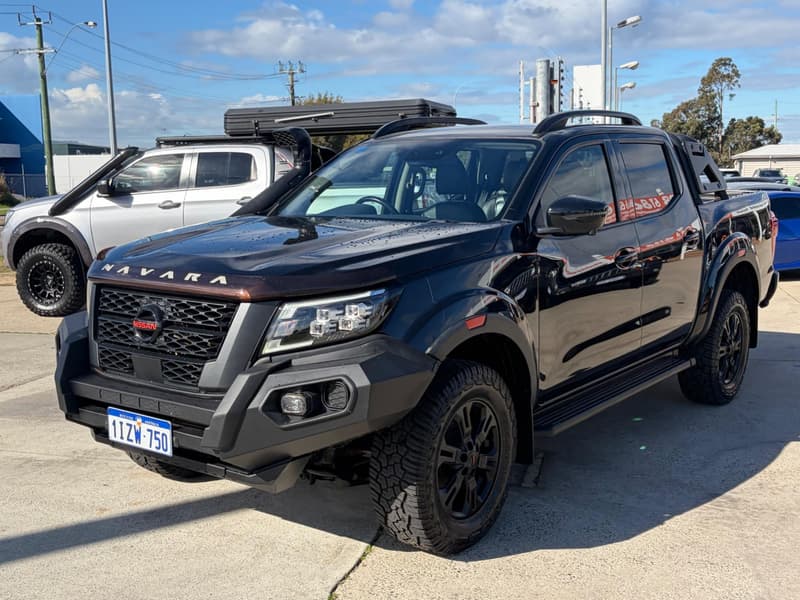 2021 Nissan Navara PRO-4X D23 4X4 photo 3