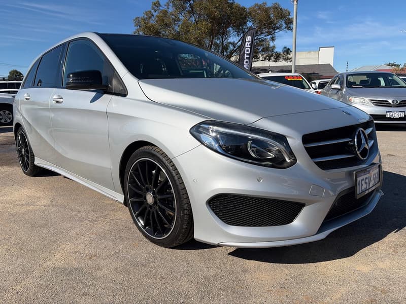 2015 Mercedes-Benz 250 4MATIC 246 MY15 photo 2