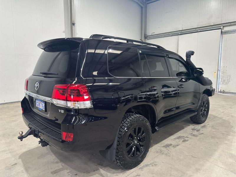 2019 Toyota Landcruiser VX VDJ200R photo 5