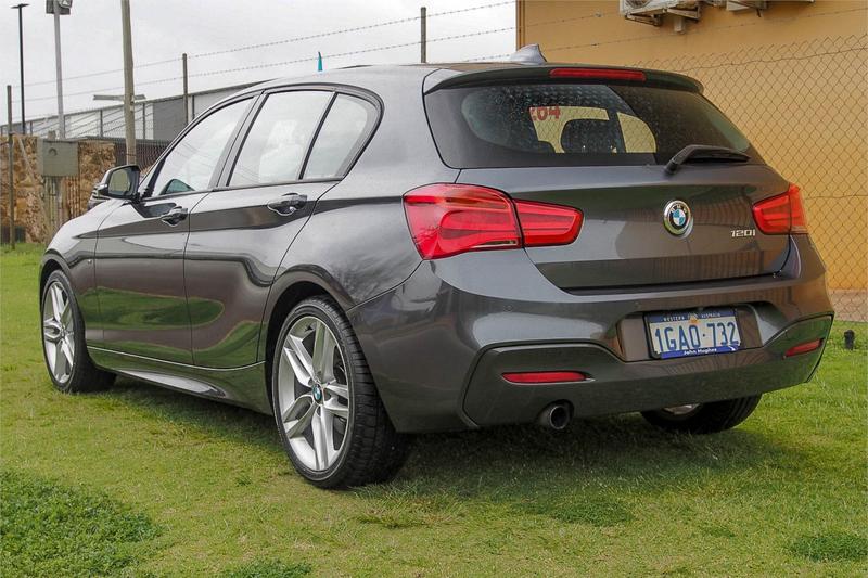 2016 BMW 1 20i SPORT LINE F20 LCI photo 2