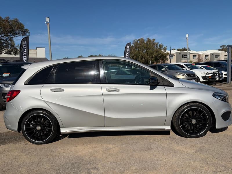 2015 Mercedes-Benz 250 4MATIC 246 MY15 photo 3