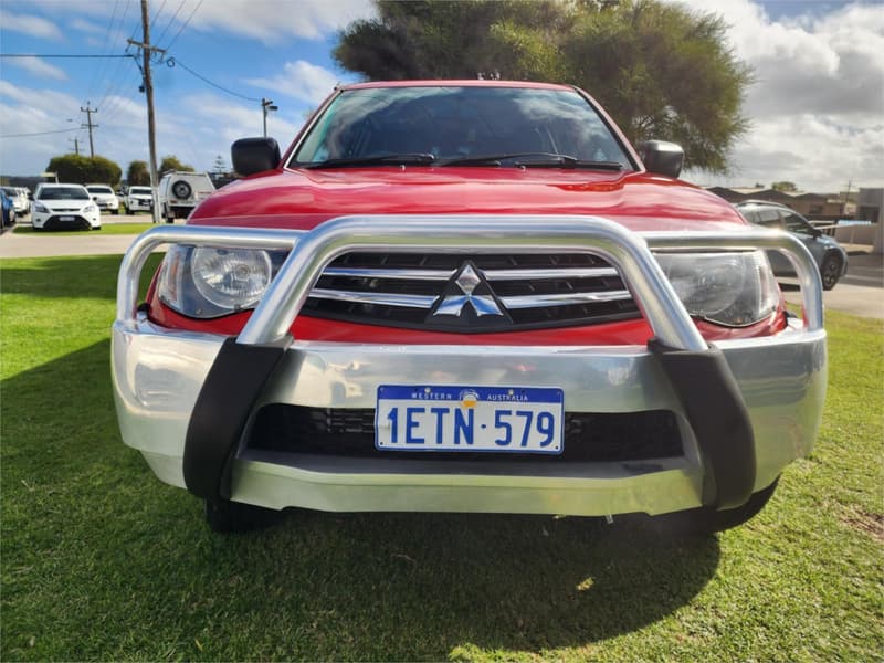 2014 Mitsubishi Triton GLX (4x4) MN MY15 4X4 photo 4