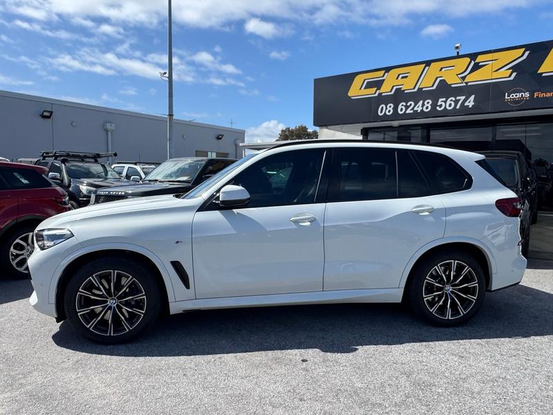 2019 BMW X5 xDrive30d M Sport G05 photo 2