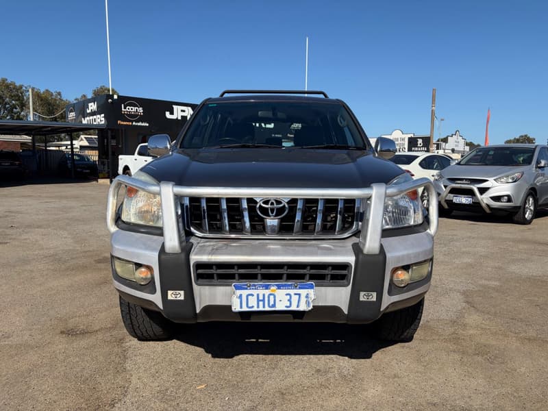 2006 Toyota Landcruiser GXL UZJ100R photo 3