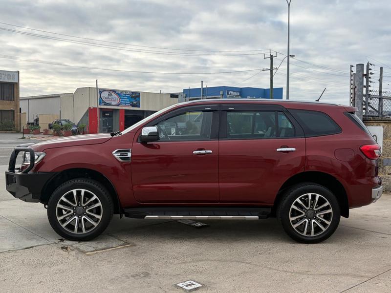 2018 Ford Everest Titanium UA II 2.0L photo 4