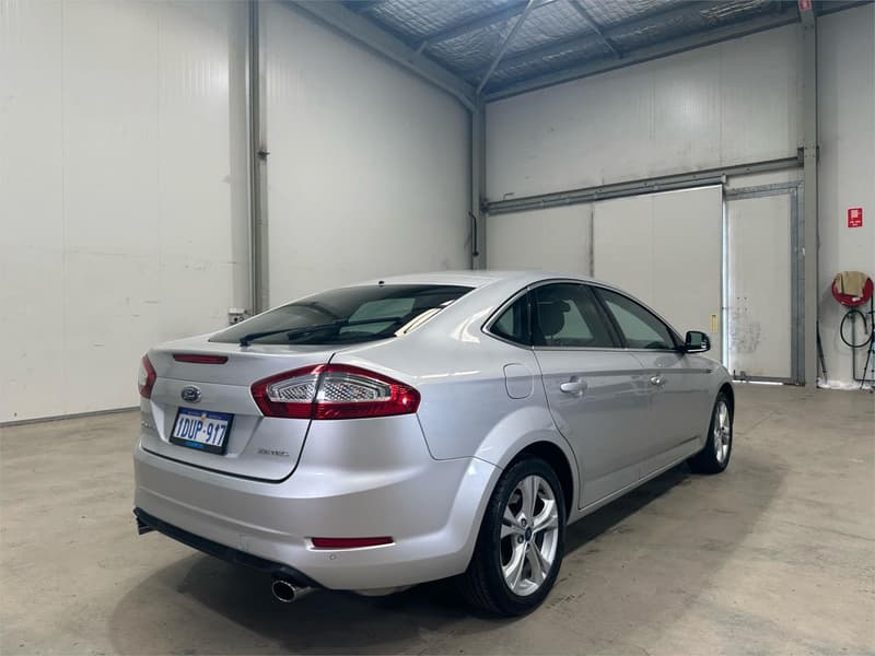 2011 Ford Mondeo Zetec MC photo 5